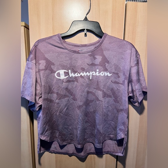 Champion Women’s purple nylon camouflage crop top size M - Picture 1 of 5